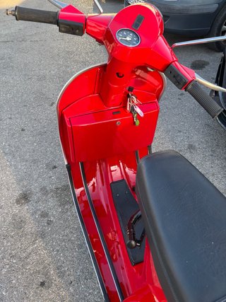 Vespa PK 125 S Roja