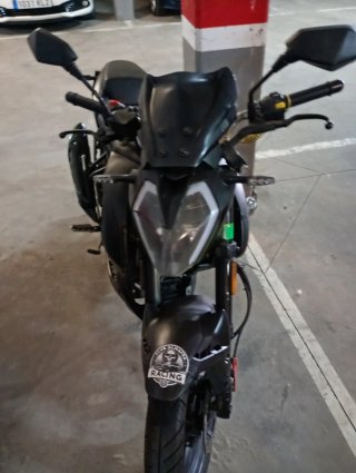 Moto 125cc Naked Negra Manual