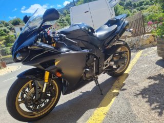 Yamaha R1 Crossplane