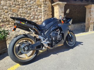 Yamaha R1 Crossplane