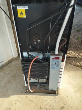 Nevera de butano funcionando