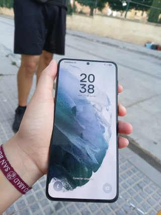 Samsung s21 plus 128gb y 8gb de ram