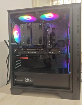 PC Sobremesa i5 Radeon XFX Negro