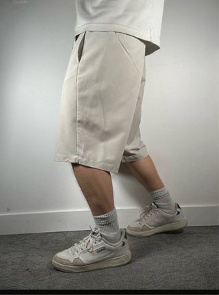 Short de sport Adidas beige - ES 46