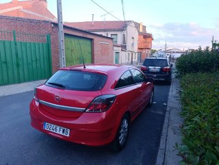 Opel Astra 2010