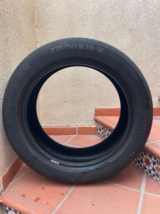 Rueda Continental Premium Contact 235/50 R19