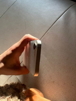 iPhone 16 e blanco