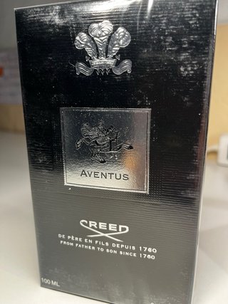 Creed Perfume Caja Negra y Dorada
