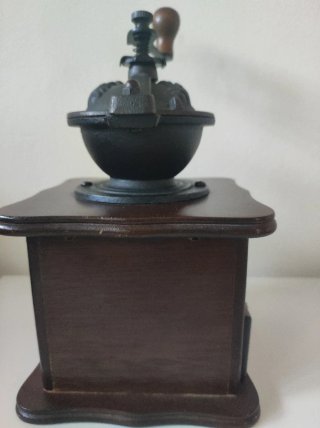 Molinillo de café vintage madera y metal