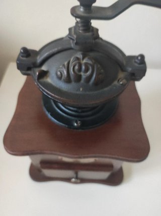 Molinillo de café vintage madera y metal