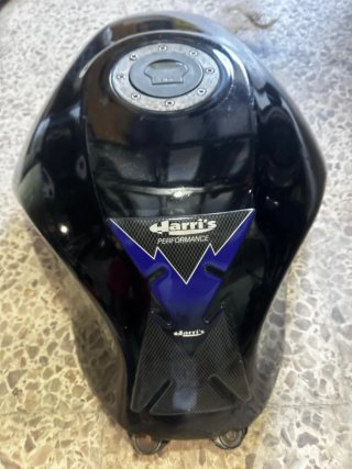 Suzuki Bandit 650 Dezpiece