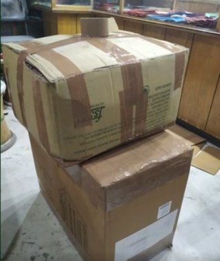 Caja de artículos varios
