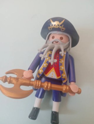 Playmobil Pirata con Hacha Dorada
