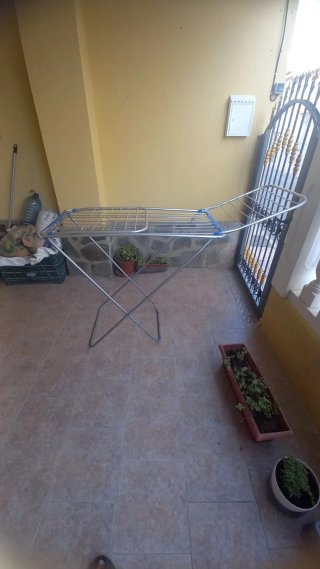 Tendedero plegable metálico