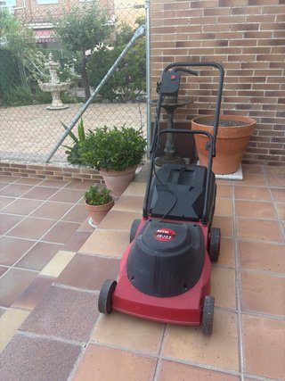 Cortacésped Eléctrico MTD Seminuevo