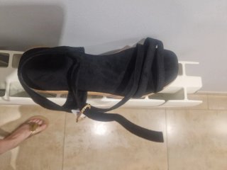 Sandalias negras de tiras