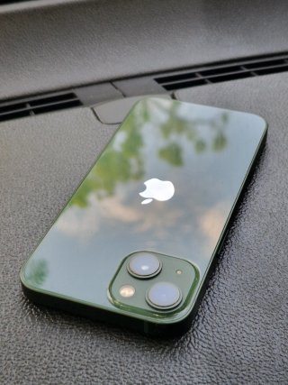 iPhone 13 Verde