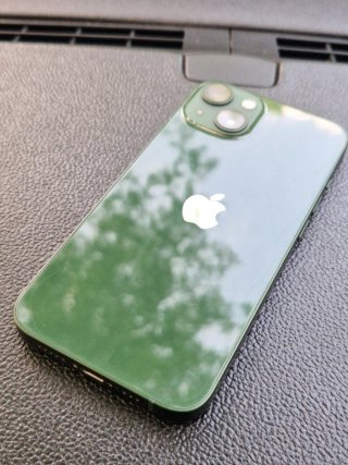 iPhone 13 Verde