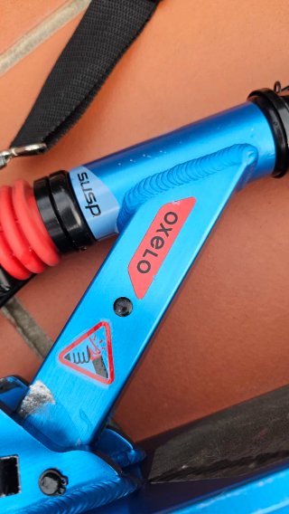 Pacchetto 2 Monopattini Oxelo + 2 Casco Azzurri