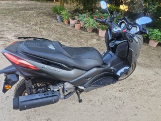 Yamaha xmax 125 tech max