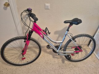 Bicicleta de montaña mujer rosa/plata Cups 526/20