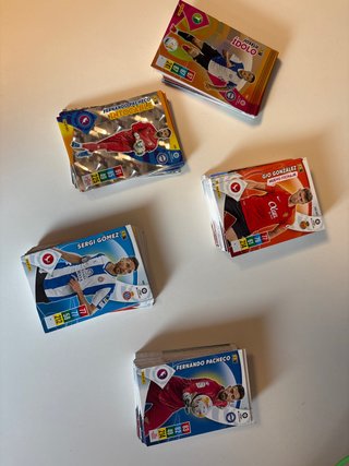 Cromos Adrenalyn 2021/2022 para completar tu album