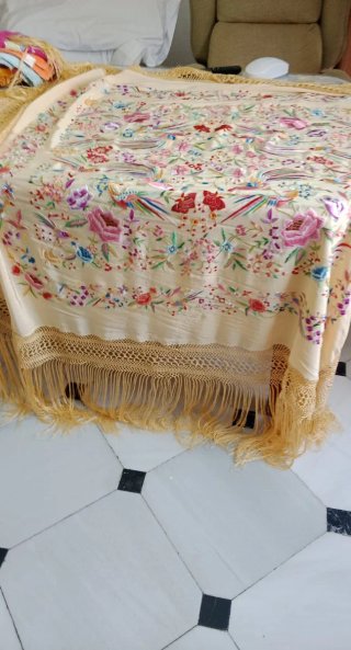 Mantón Chino Manila Beige Multicolor