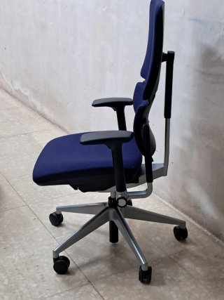 Silla Ergonómica Steelcase Please 2 Azul