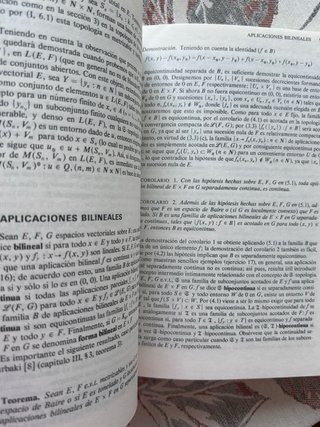 Espacios vectoriales topológicos