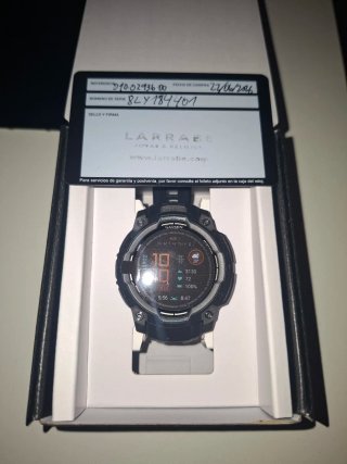 Garmin Instinct 3 AMOLED Negro/Gris