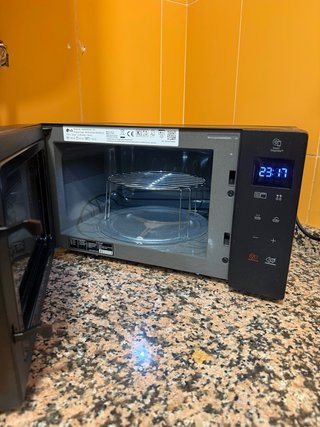 Microondas LG 2 en 1 con Grill