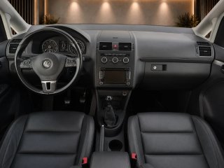 Volkswagen Cross 7 plazas