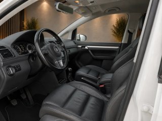 Volkswagen Cross 7 plazas