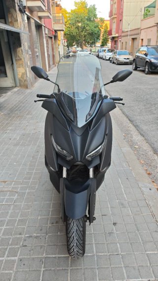 Yamaha XMAX 300 Negra