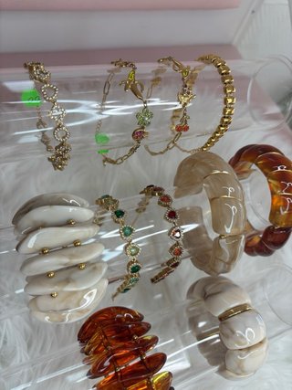 Collar dorado y plateado con colgantes desde 5euro