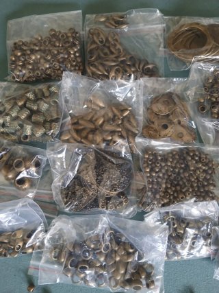 Lote Colgantes y Abalorios Bronce LMPR.4