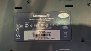 Teclado Microsoft Comfort Curve 2000 USB