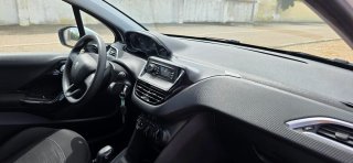 Peugeot 208 2017