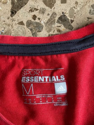 Camiseta Adidas Roja
