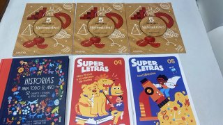Libros matemáticas y texto 5° Primaria