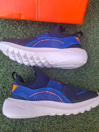 Nike Flex Runner 4