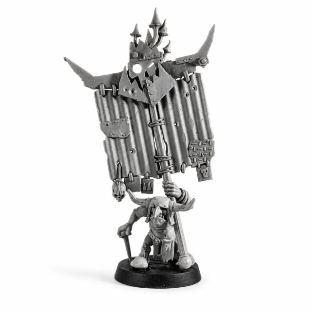 Orks - Orko Gigante Resina 80mm + Acompañante