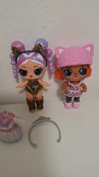 Lote  Muñecas LOL y figuras