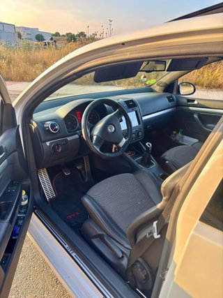 Volkswagen Golf gti v