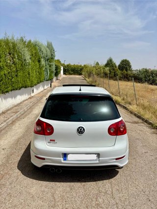 Volkswagen Golf gti v