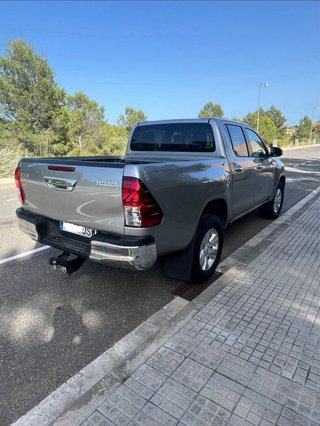 Toyota Hilux 2016