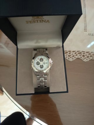 Reloj Festina Caja y Brazalete Acero