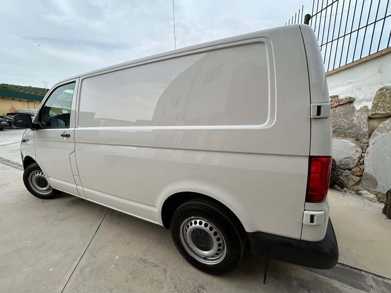 Volkswagen Transporter 2020, foto 11