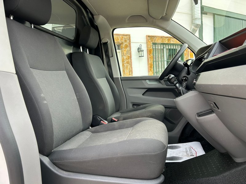 Volkswagen Transporter 2020, foto 31