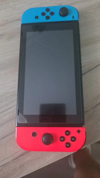 Nintendo Switch Azul y Rojo